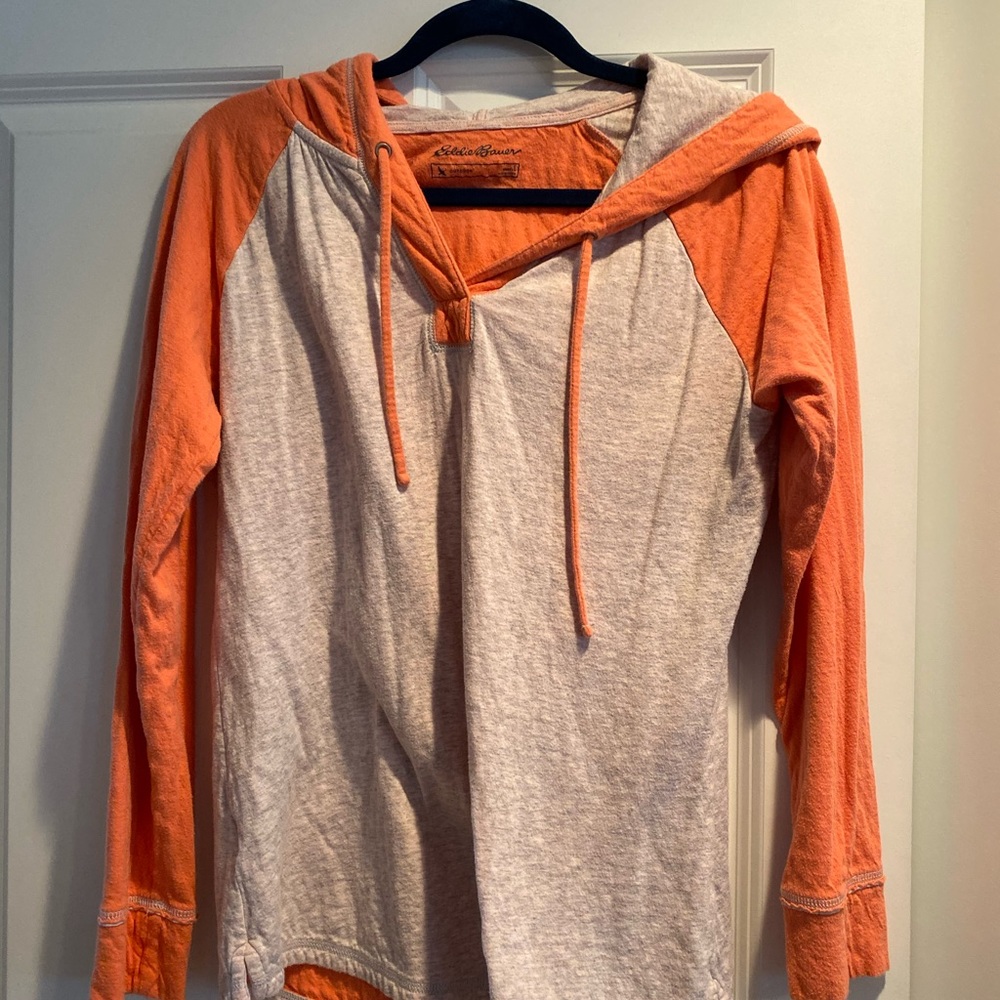 Eddie Bauer pull over